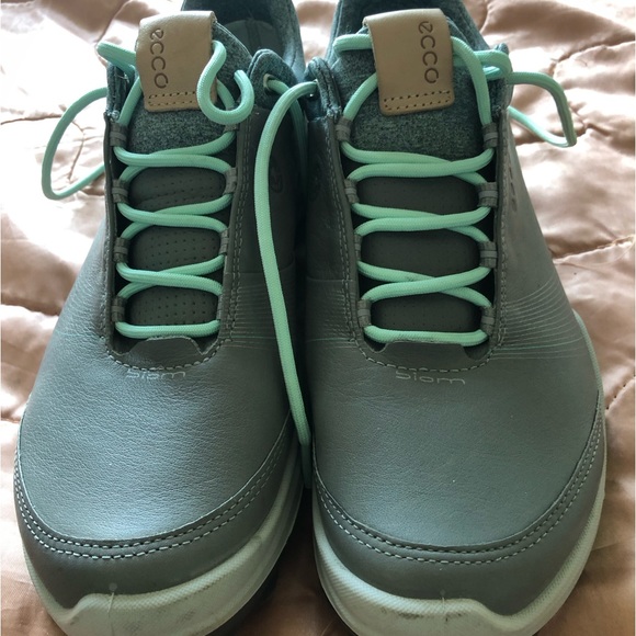 ECCO Hyrbid Golfing Women’s Sneakers 9.5W - Picture 3 of 6